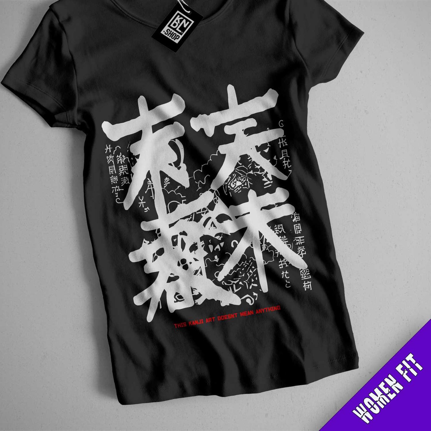 a t - shirt with chinese characters on it